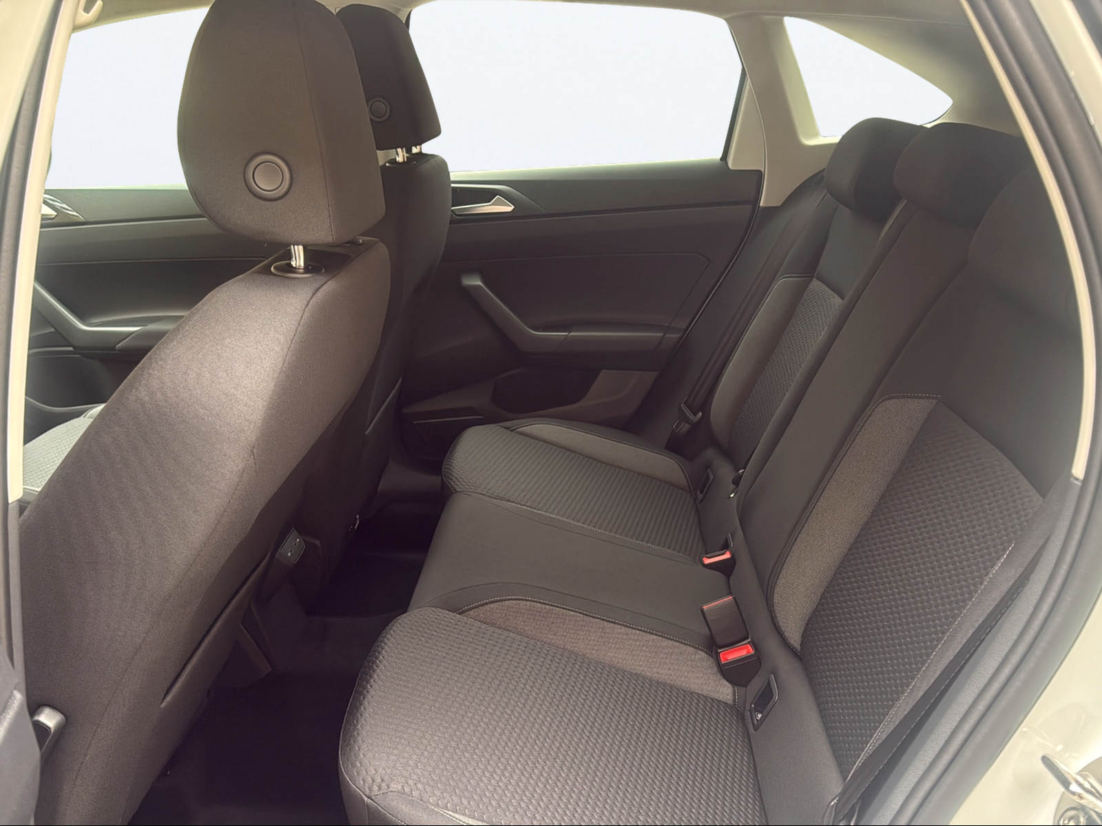 VW Taigo 1.0 TSI Life United DSG-image-13