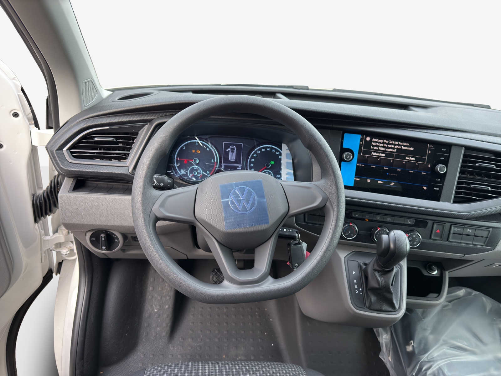 VW T6.1 2.0 TDI DSG-image-9