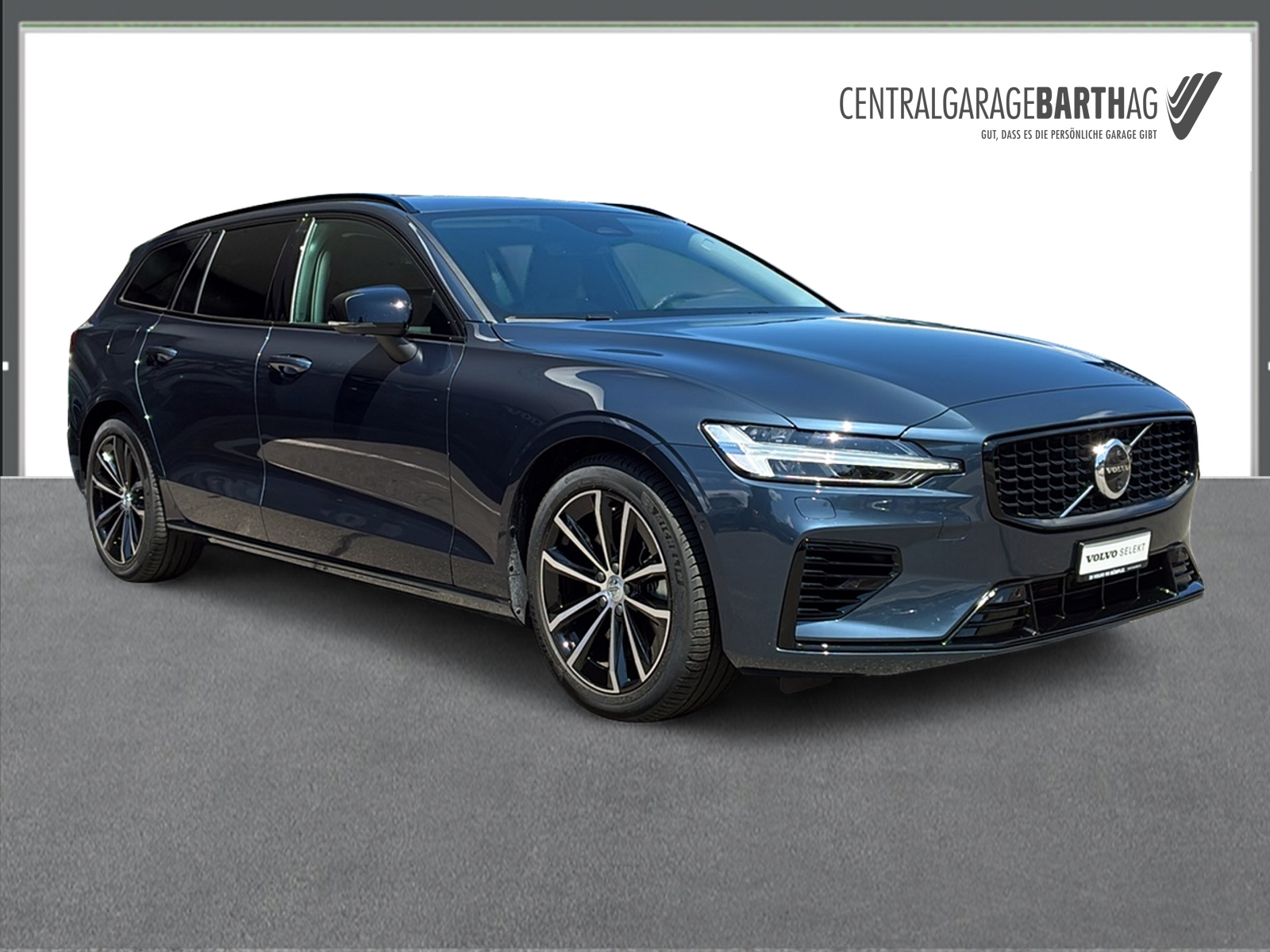 VOLVO V60 2.0 T6 TE Plus Dark eAWD-showroom-element-2