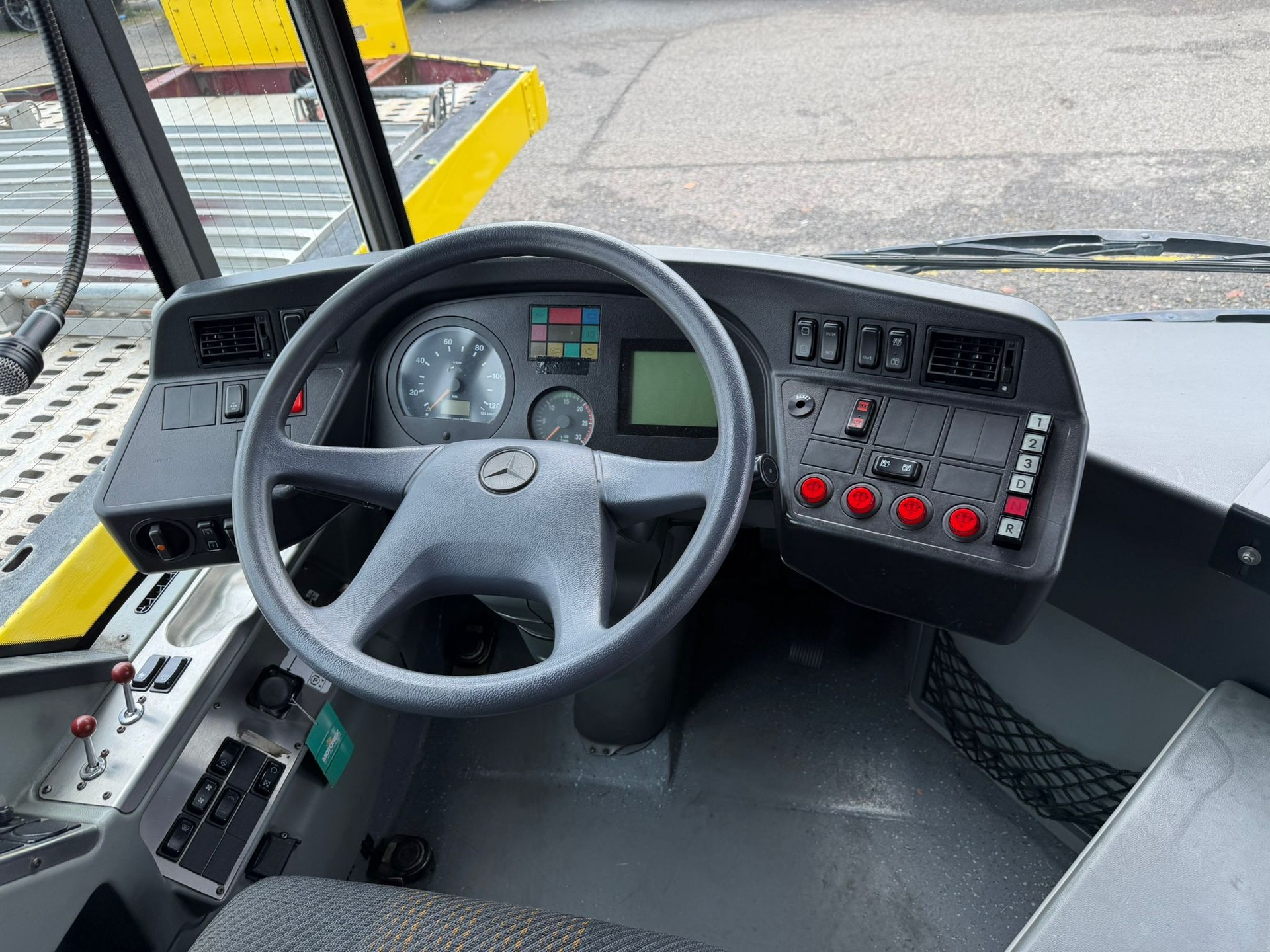 MERCEDES-BENZ O 530 G-image-6