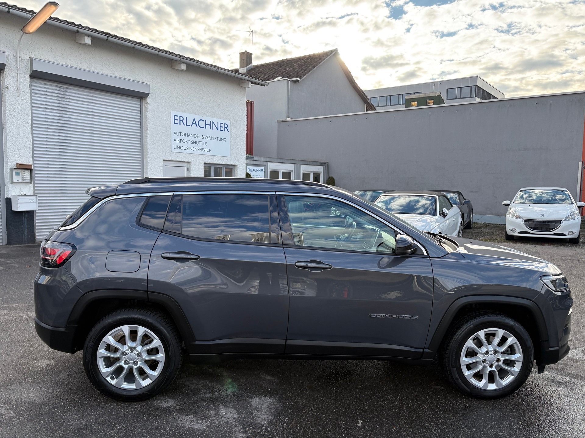 JEEP Compass 4x2 1.3 Turbo 80th Anniversary DKG-image-6