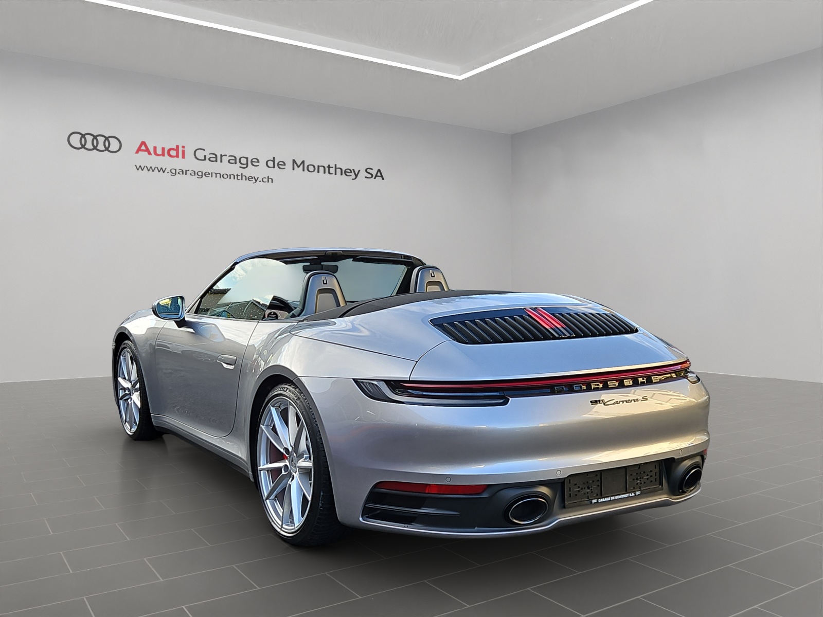 PORSCHE 911 Carrera S Cabriolet PDK-image-5