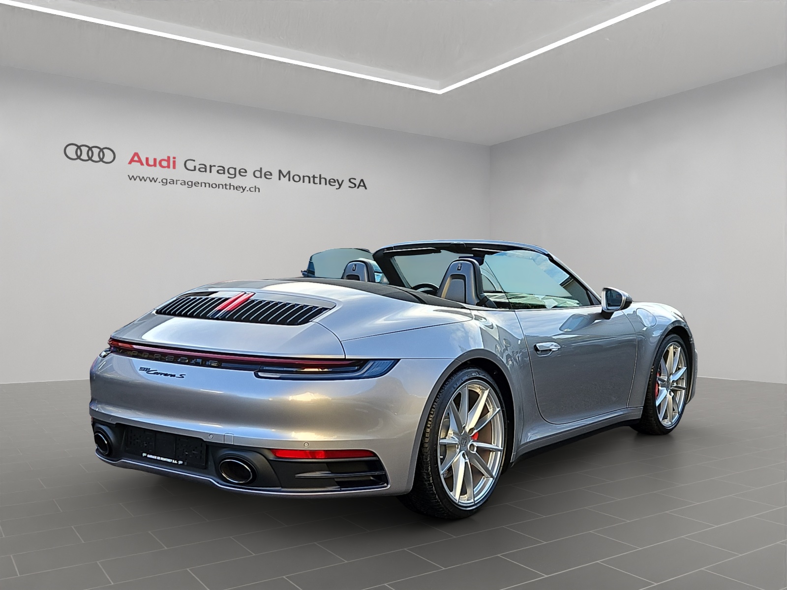 PORSCHE 911 Carrera S Cabriolet PDK-image-3