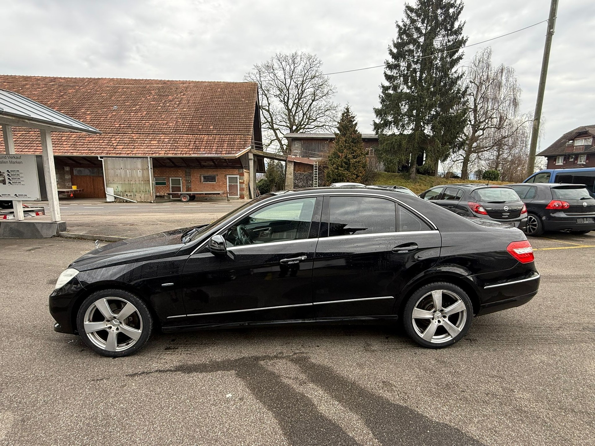 MERCEDES-BENZ E 350 CDI BlueEfficiency Elégance 7G-Tronic-image-2