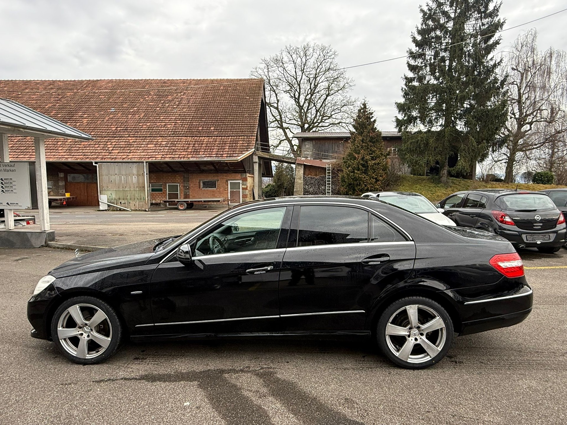 MERCEDES-BENZ E 350 CDI BlueEfficiency Elégance 7G-Tronic-image-8