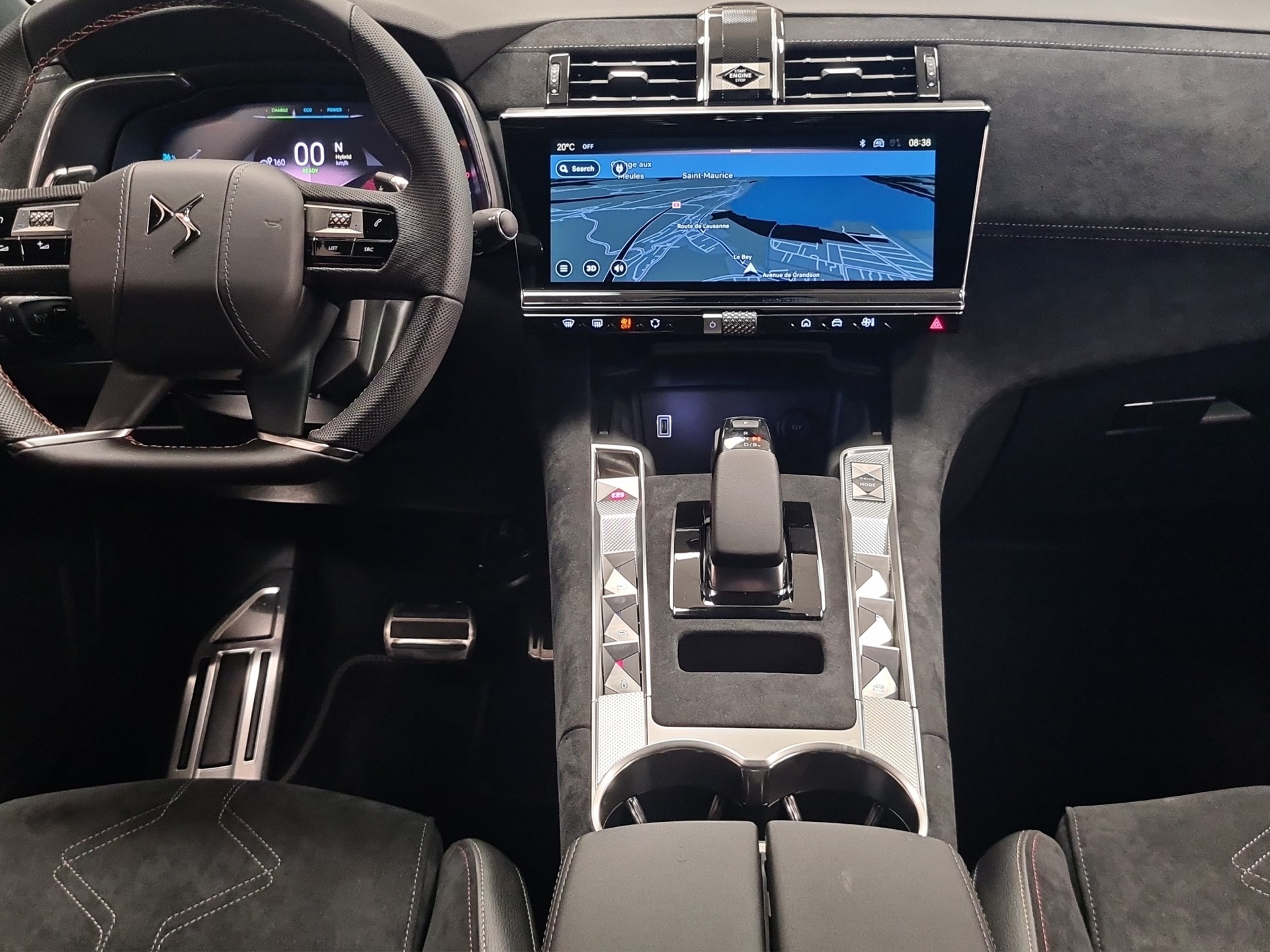 DS AUTOMOBILES DS7 E-Tense 4x4 Pallas-image-5