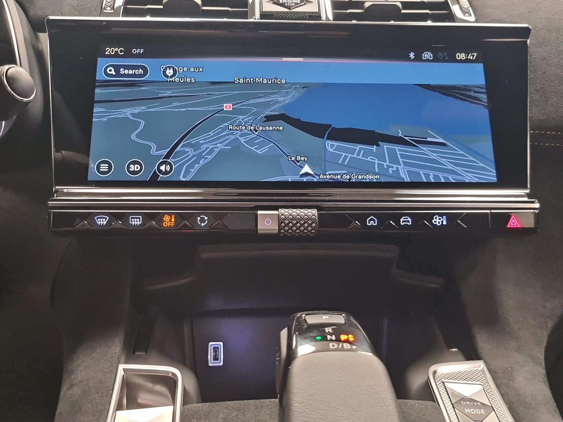 DS AUTOMOBILES DS7 E-Tense 4x4 Pallas-image-7