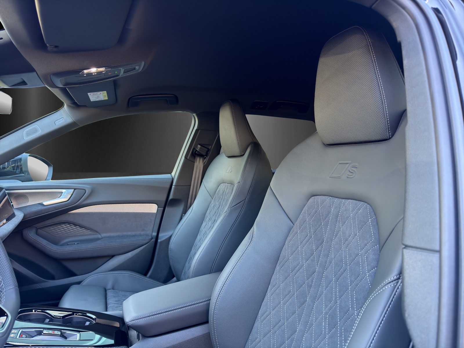 AUDI A5 Avant TFSI quattro 150 kW S tronic-image-15