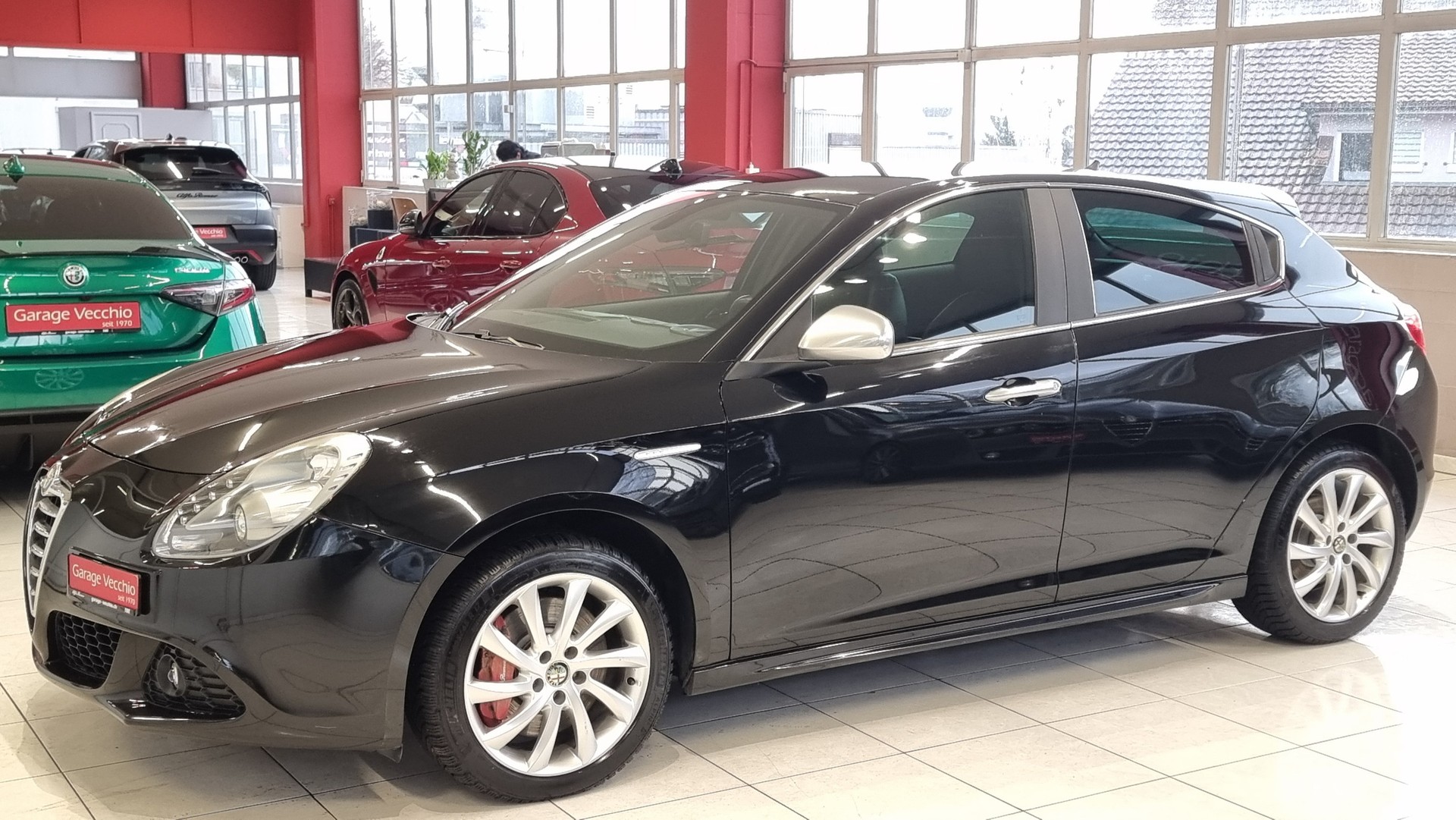 ALFA ROMEO Giulietta 1.4 TB MA 170 Distinctive-image-1