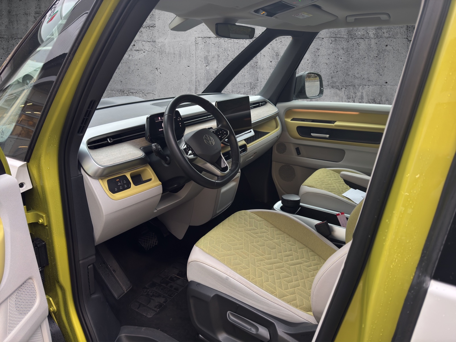 VW ID.Buzz LWB Pro-image-9