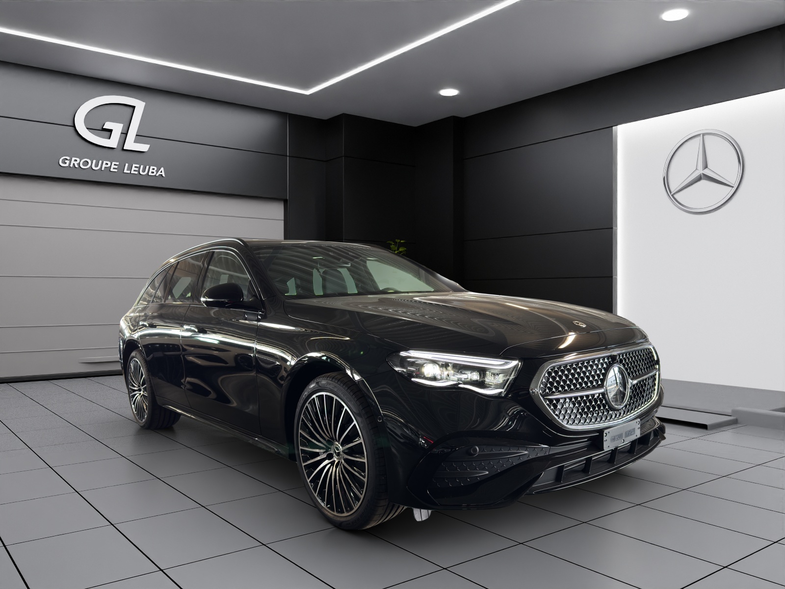 MERCEDES-BENZ E 220 d T 4Matic 9G-Tronic-image-0