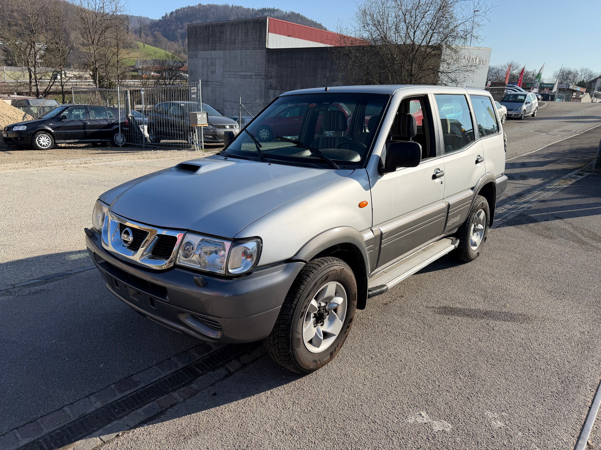 NISSAN Terrano 3.0 Di Luxury Wagon-image-0