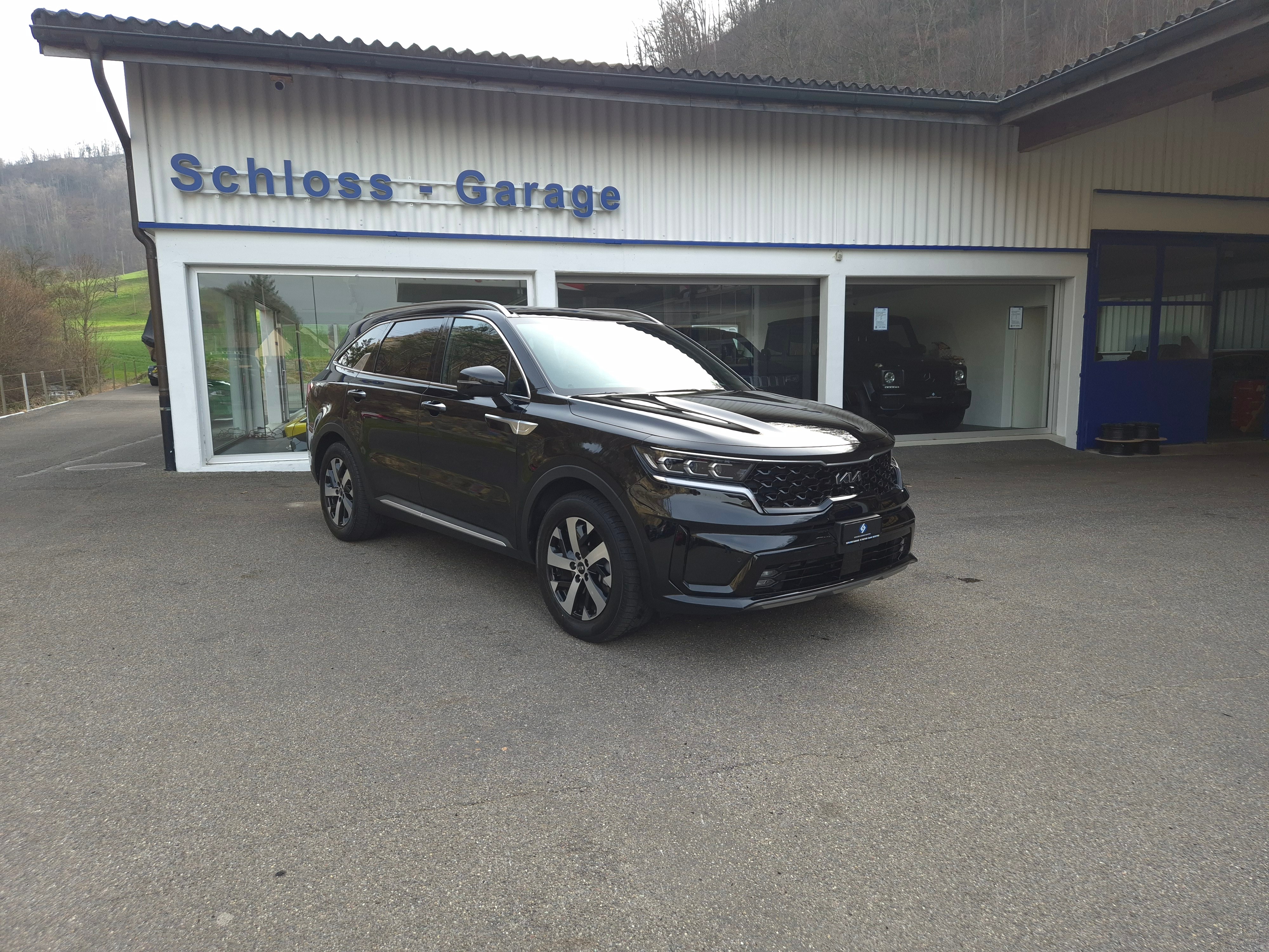 KIA Sorento 1.6 T-GDi HEV Style (SUV / Geländewagen) KIA KIA Sorento 1.6 T-GDi HEV Style (SUV / Geländewagen)