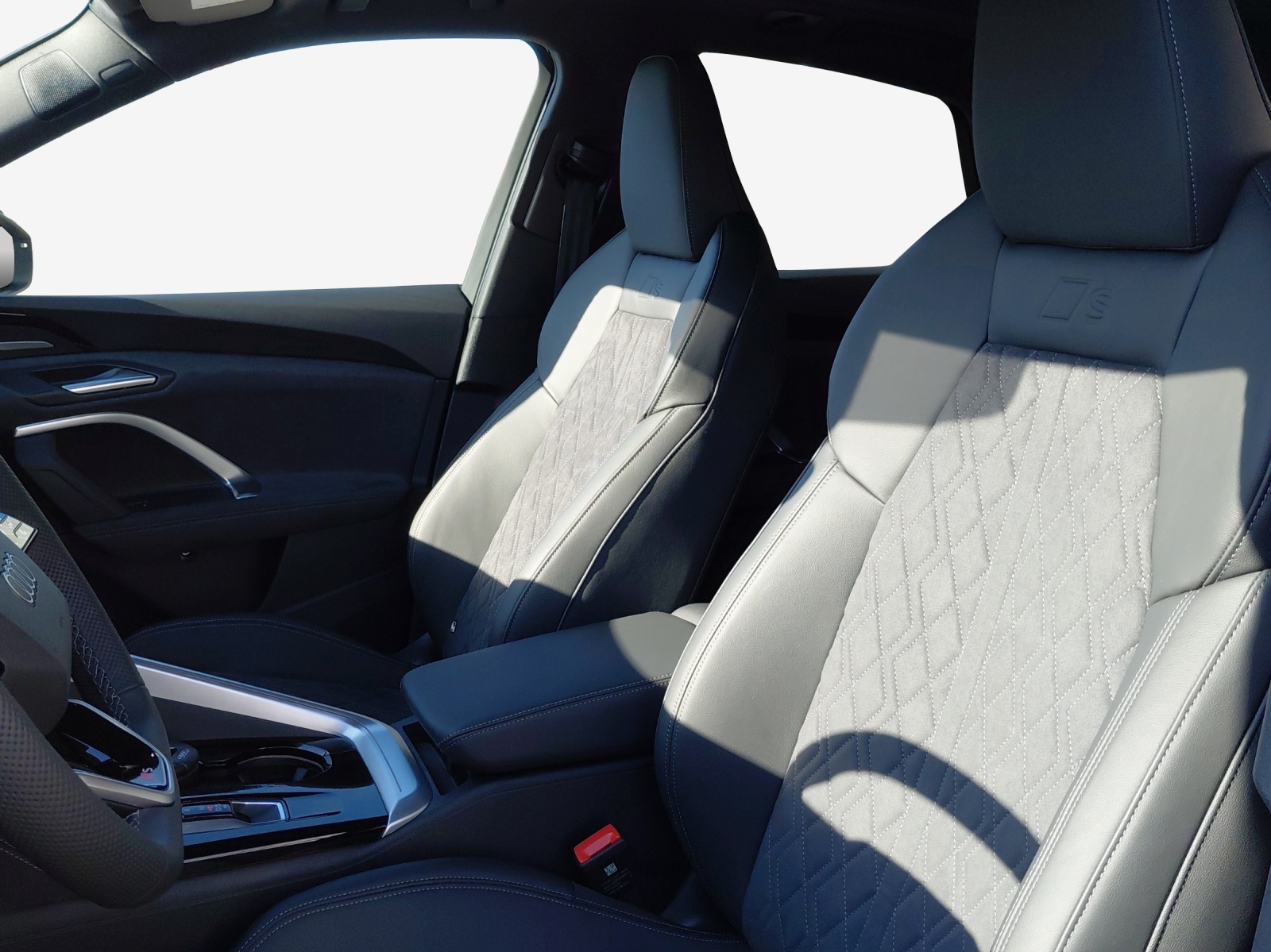 AUDI Q5 Sportback TDI quattro 150 kW S-tronic-image-7