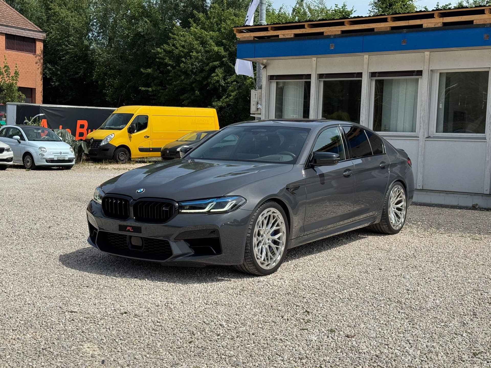 BMW M5 xDrive Competition Drivelogic-showroom-element-1