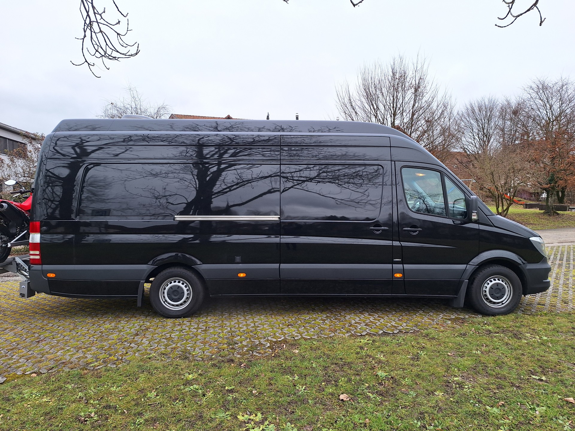MERCEDES-BENZ 316 CDI Camper-image-2