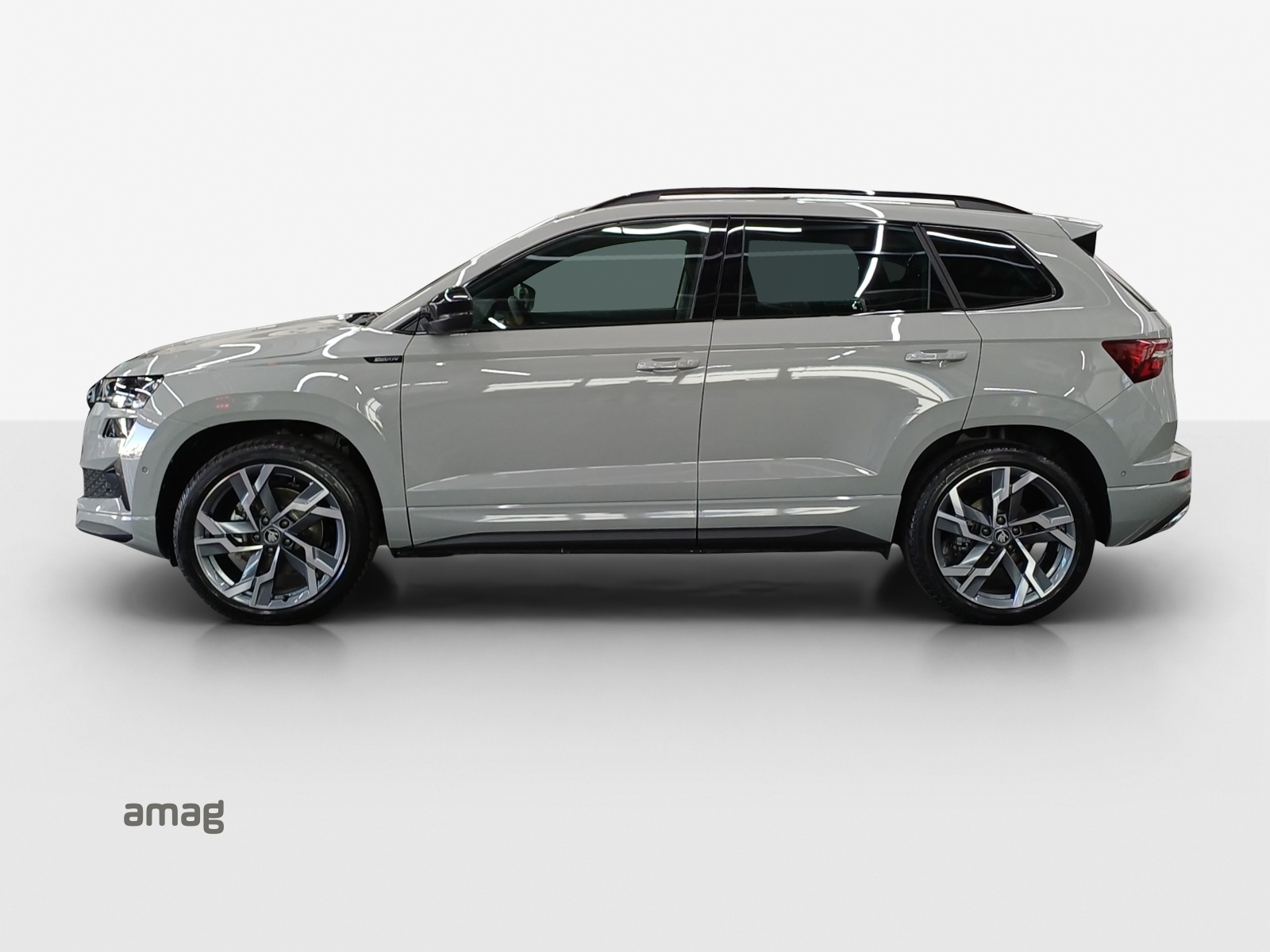 SKODA Karoq 2.0 TSI SportLine 4x4 DSG-image-1