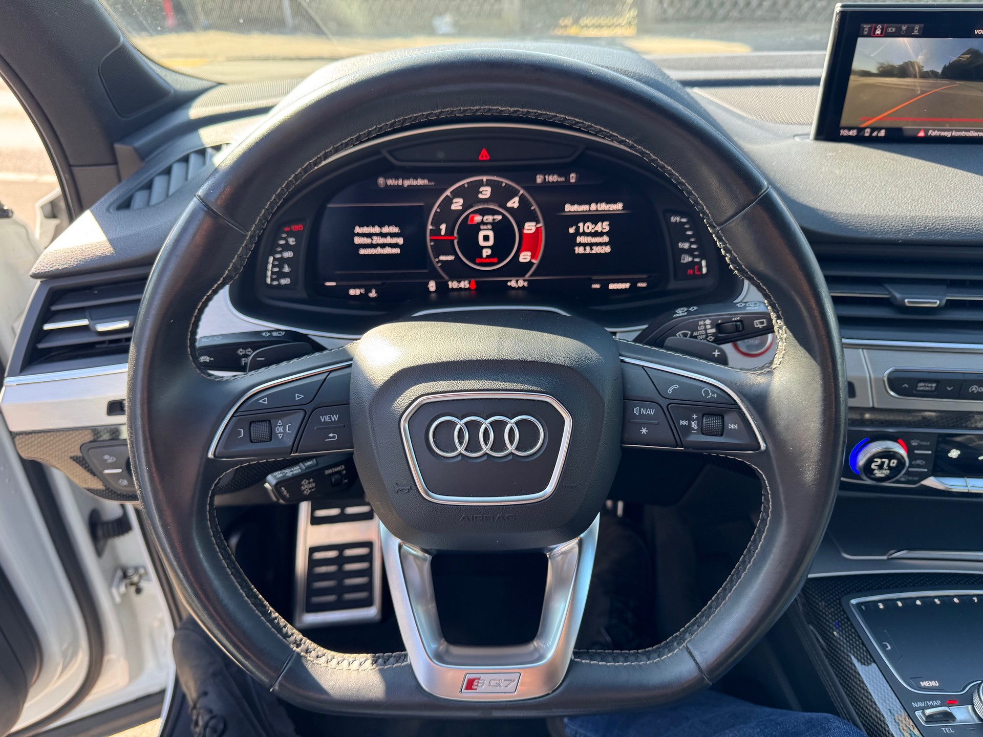AUDI SQ7 4.0 TDI quattro tiptronic-image-18