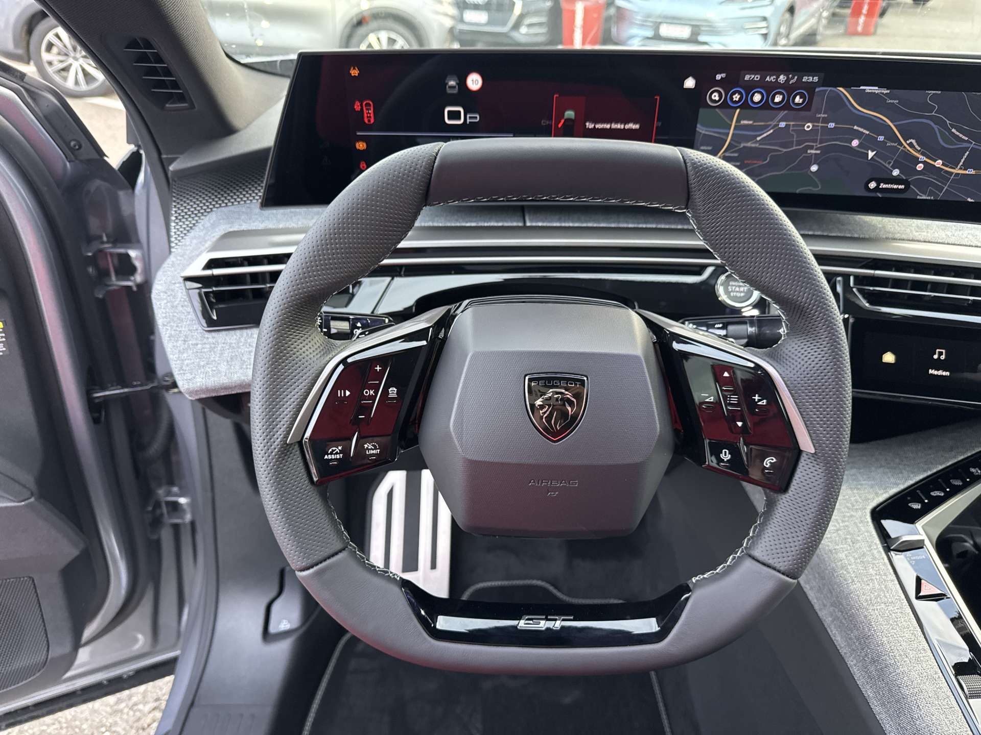 PEUGEOT 3008 145 Hybrid GT e-DCS Automat-image-14
