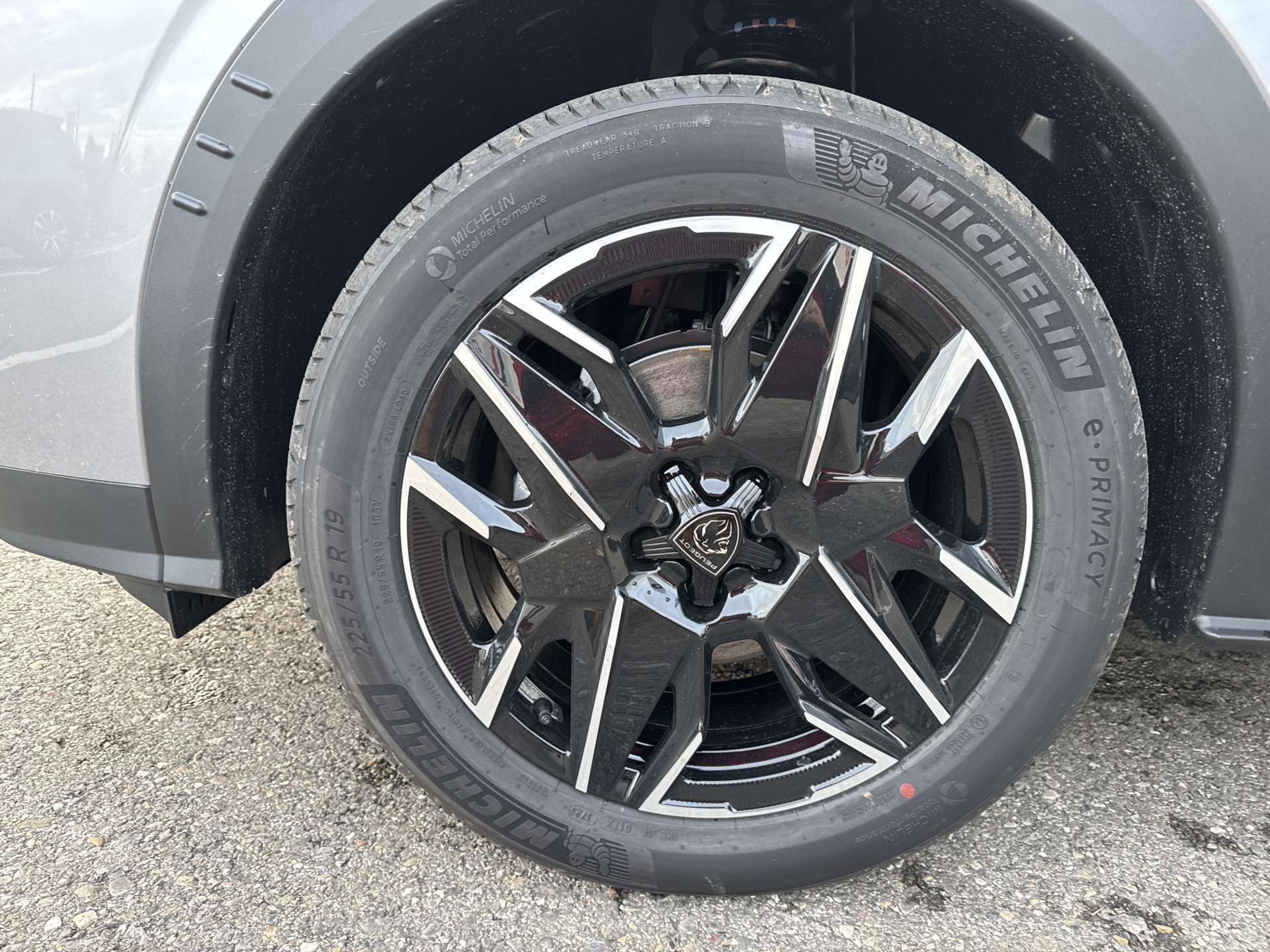 PEUGEOT 3008 145 Hybrid GT e-DCS Automat-image-7