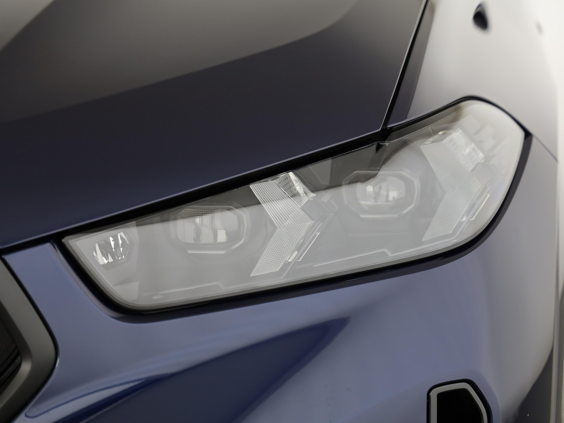 BMW X6 40d xDrive-image-5