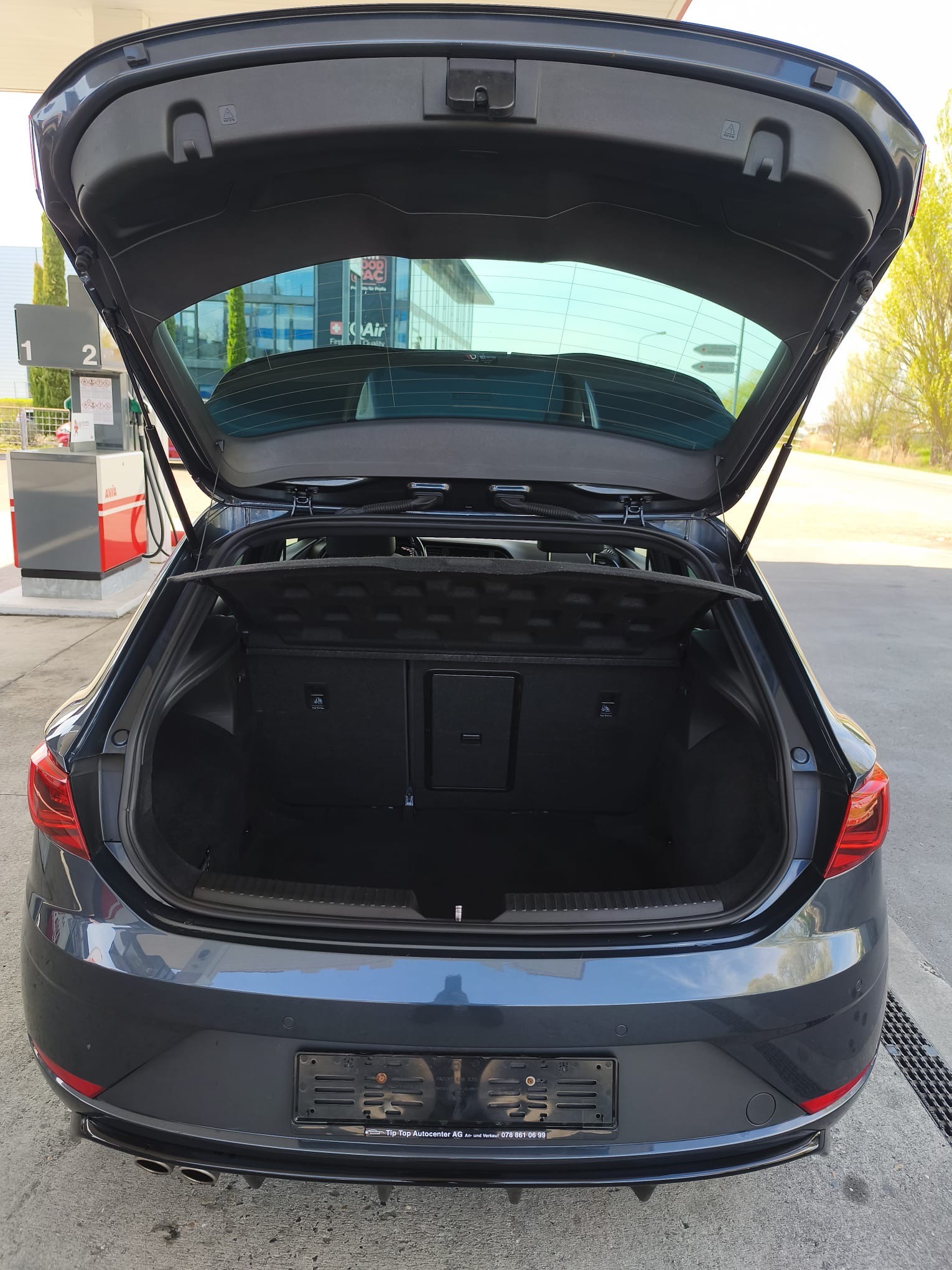 SEAT Leon 2.0 TSI FR DSG-image-14
