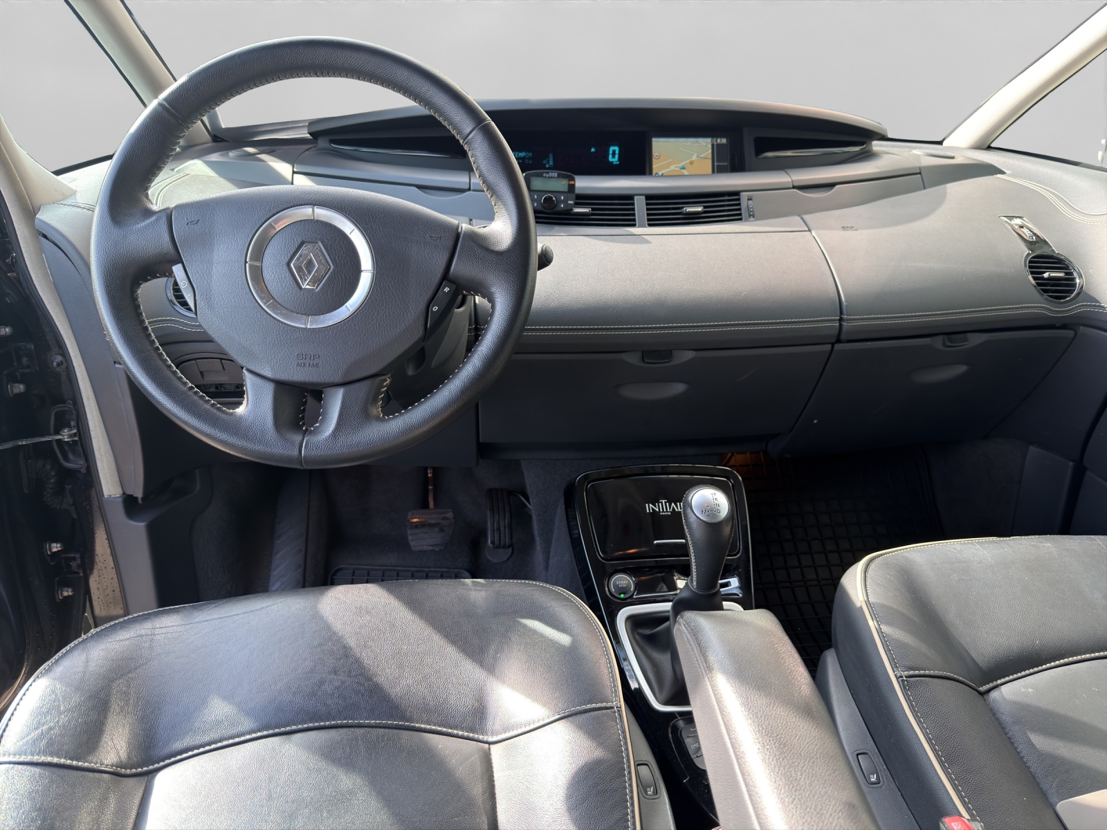 RENAULT Espace 2.0 dCi 175 DPF Initiale-image-6