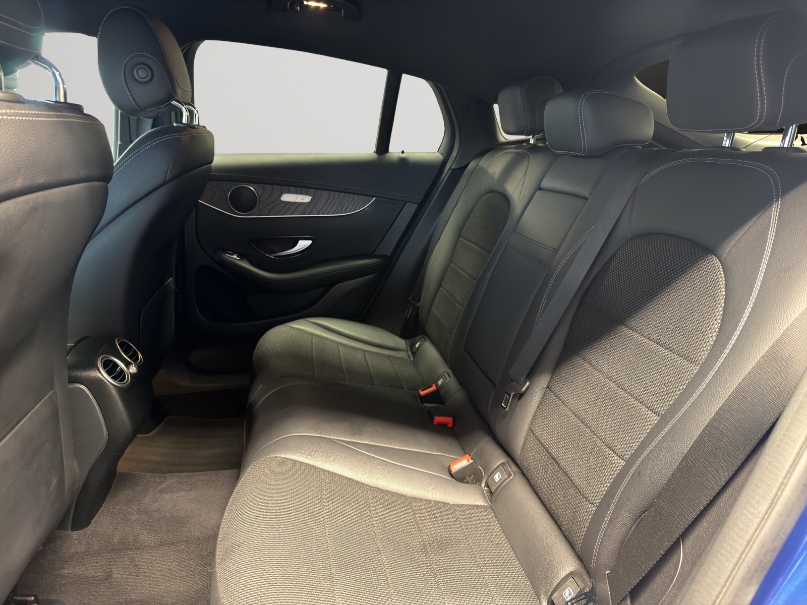 Image MERCEDES-BENZ GLC-300 GLC Coupé 300 e 4Matic