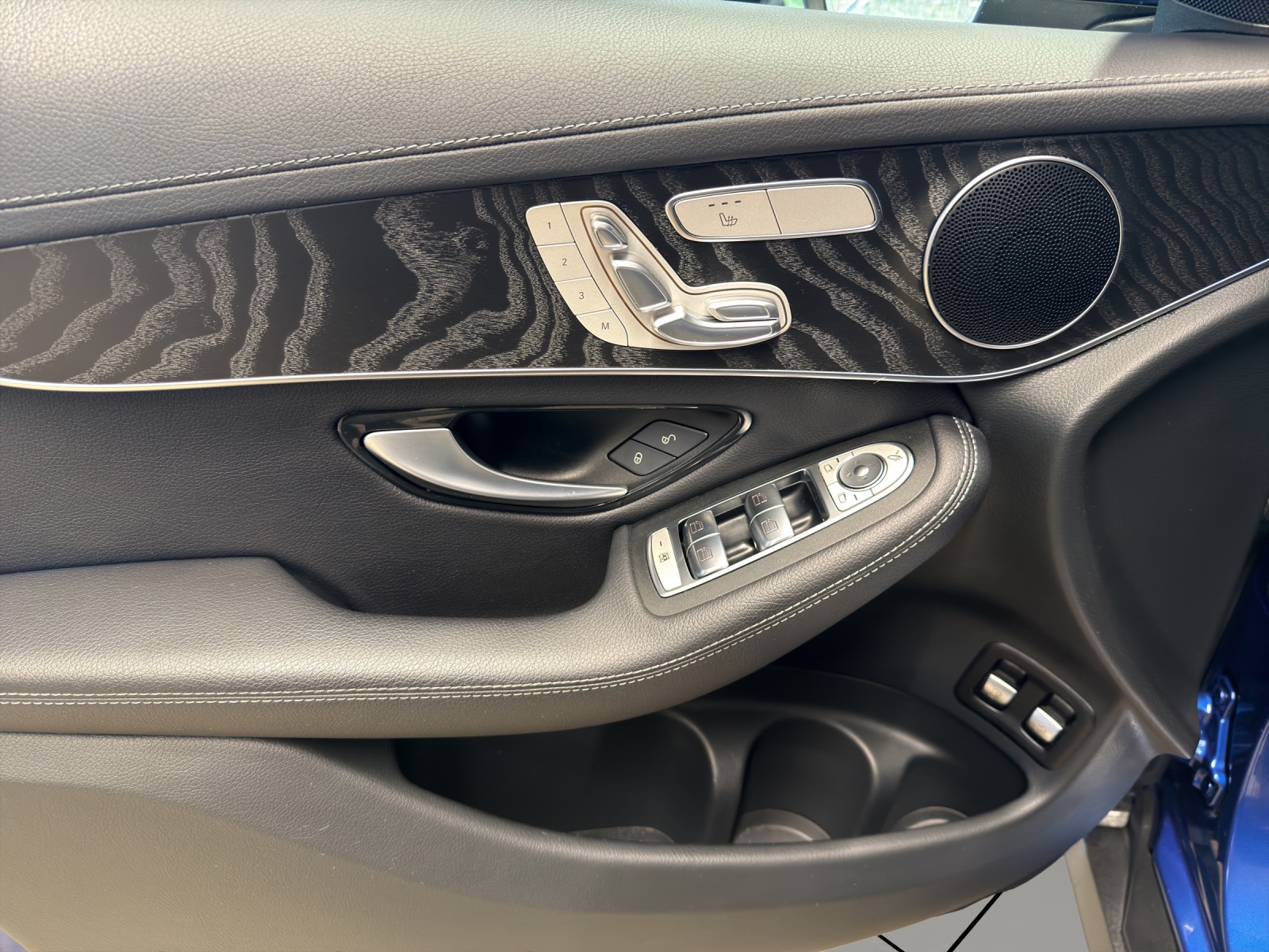 Image MERCEDES-BENZ GLC-300 GLC Coupé 300 e 4Matic