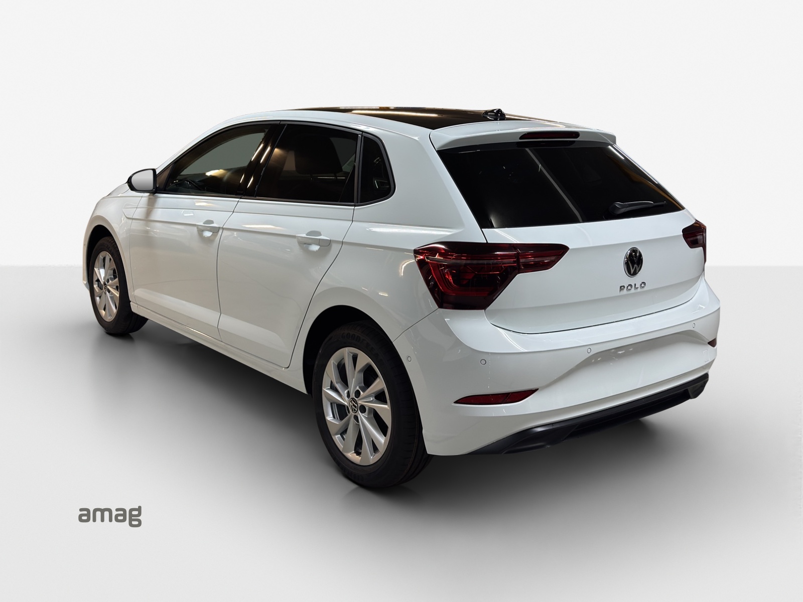 VW Polo km 0 con servizi inclusi-image-2