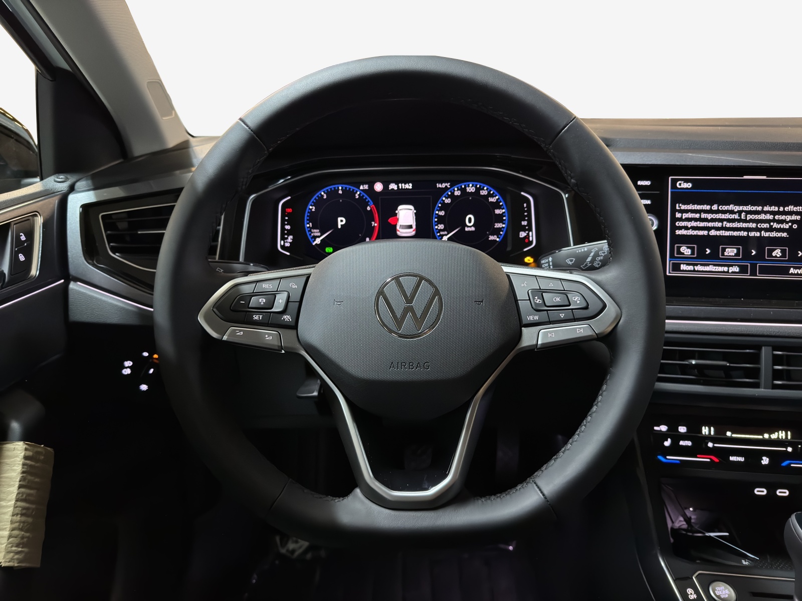 VW Polo km 0 con servizi inclusi-image-9