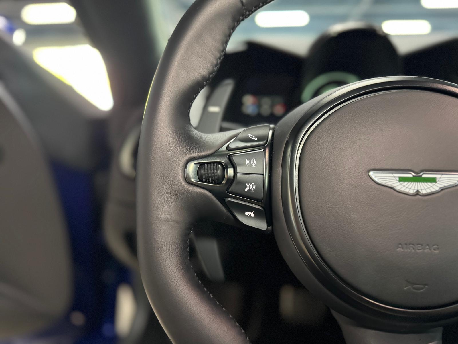 ASTON MARTIN V8 Vantage 4.0 Coupé-image-22