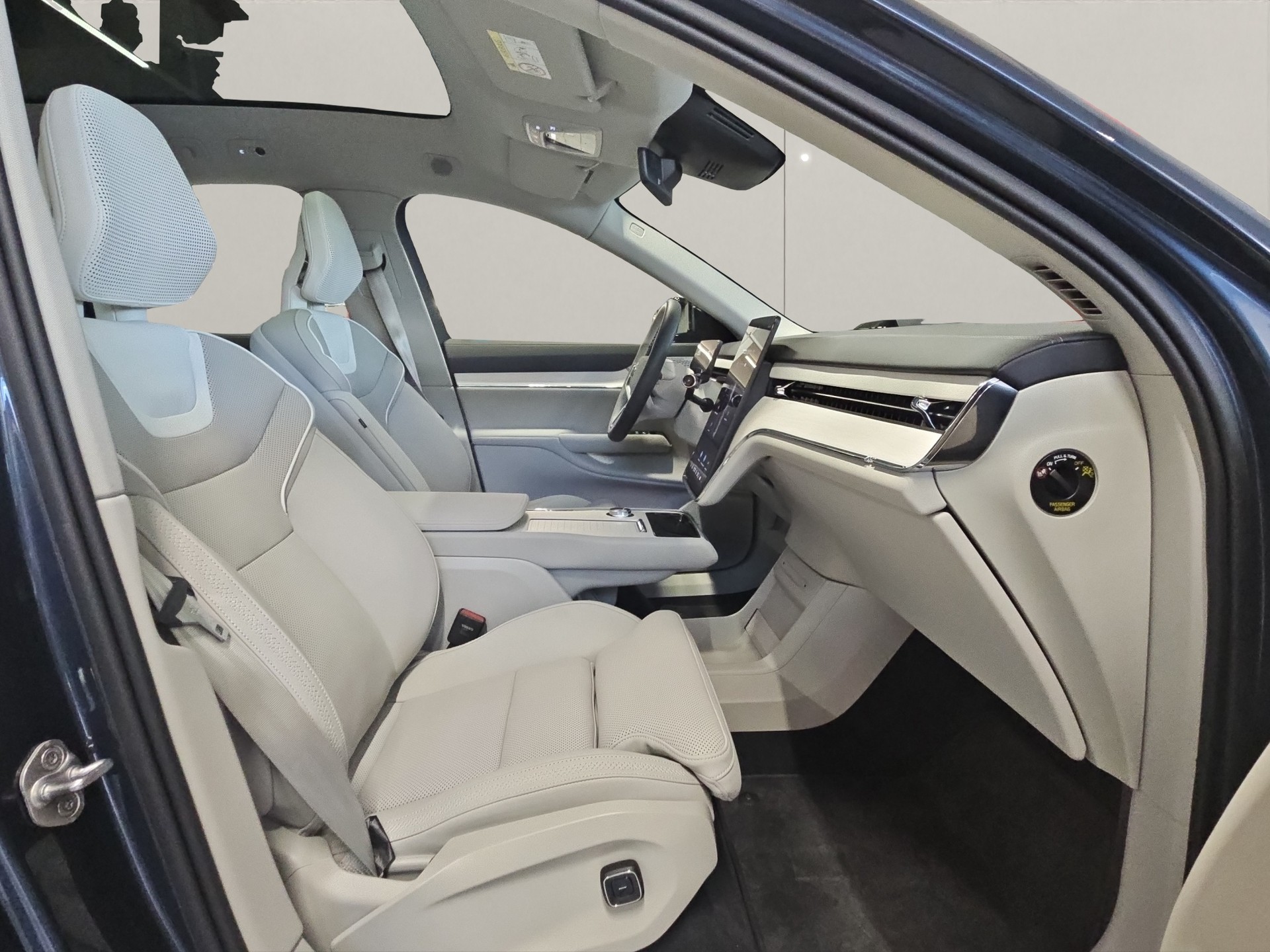 VOLVO EX90 Twin Performance Ultra AWD-image-15