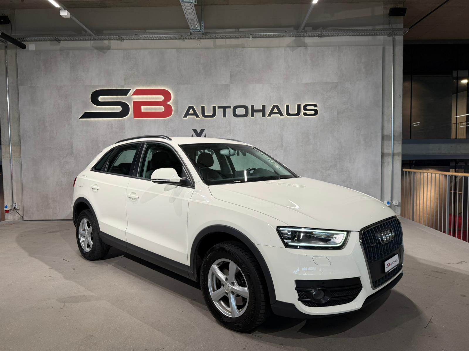 AUDI Q3 2.0 TFSI quattro S-tronic-image-0