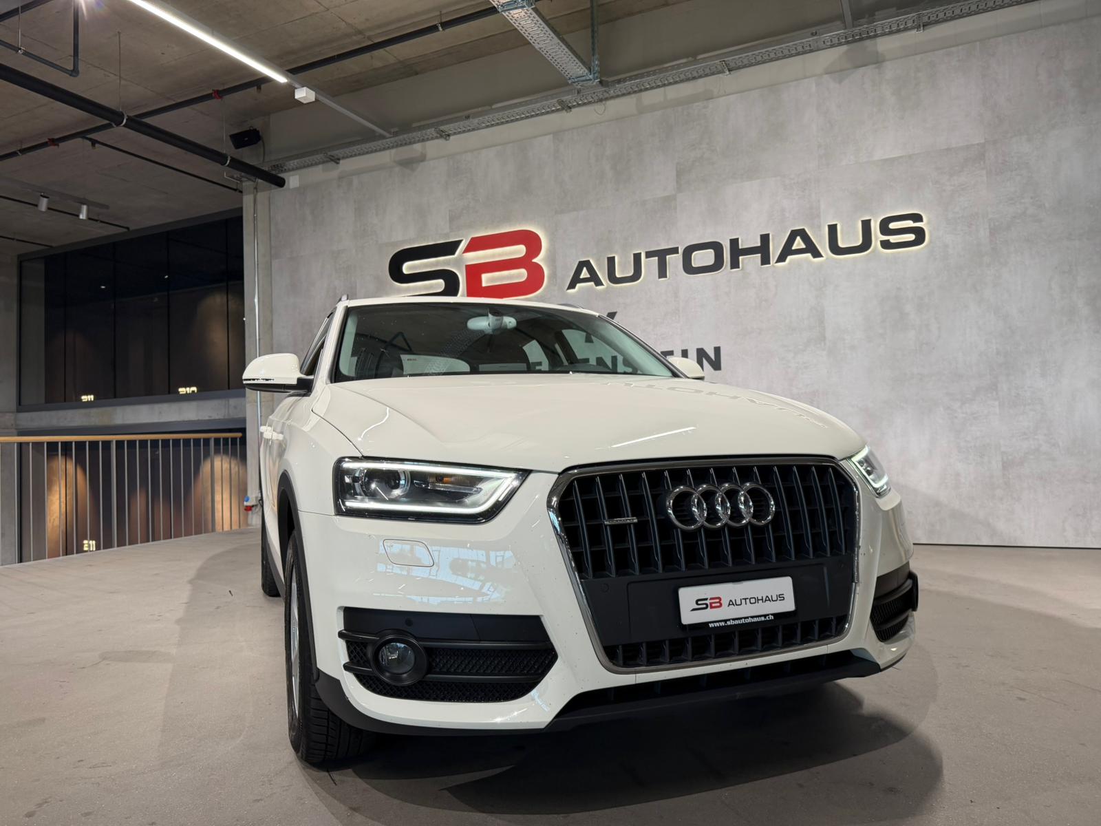 AUDI Q3 2.0 TFSI quattro S-tronic-image-1