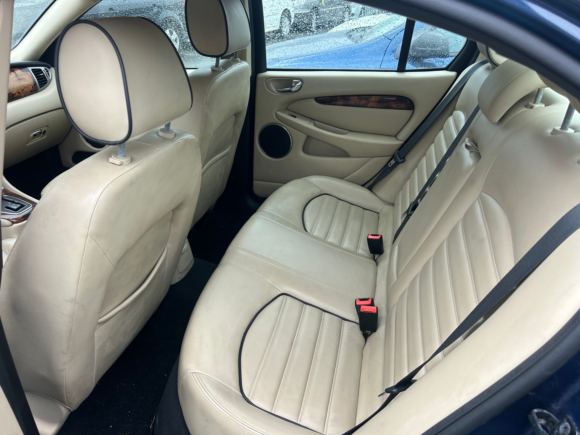 JAGUAR X-Type 3.0 V6 Traction4 Luxury Edition Automatic-image-9
