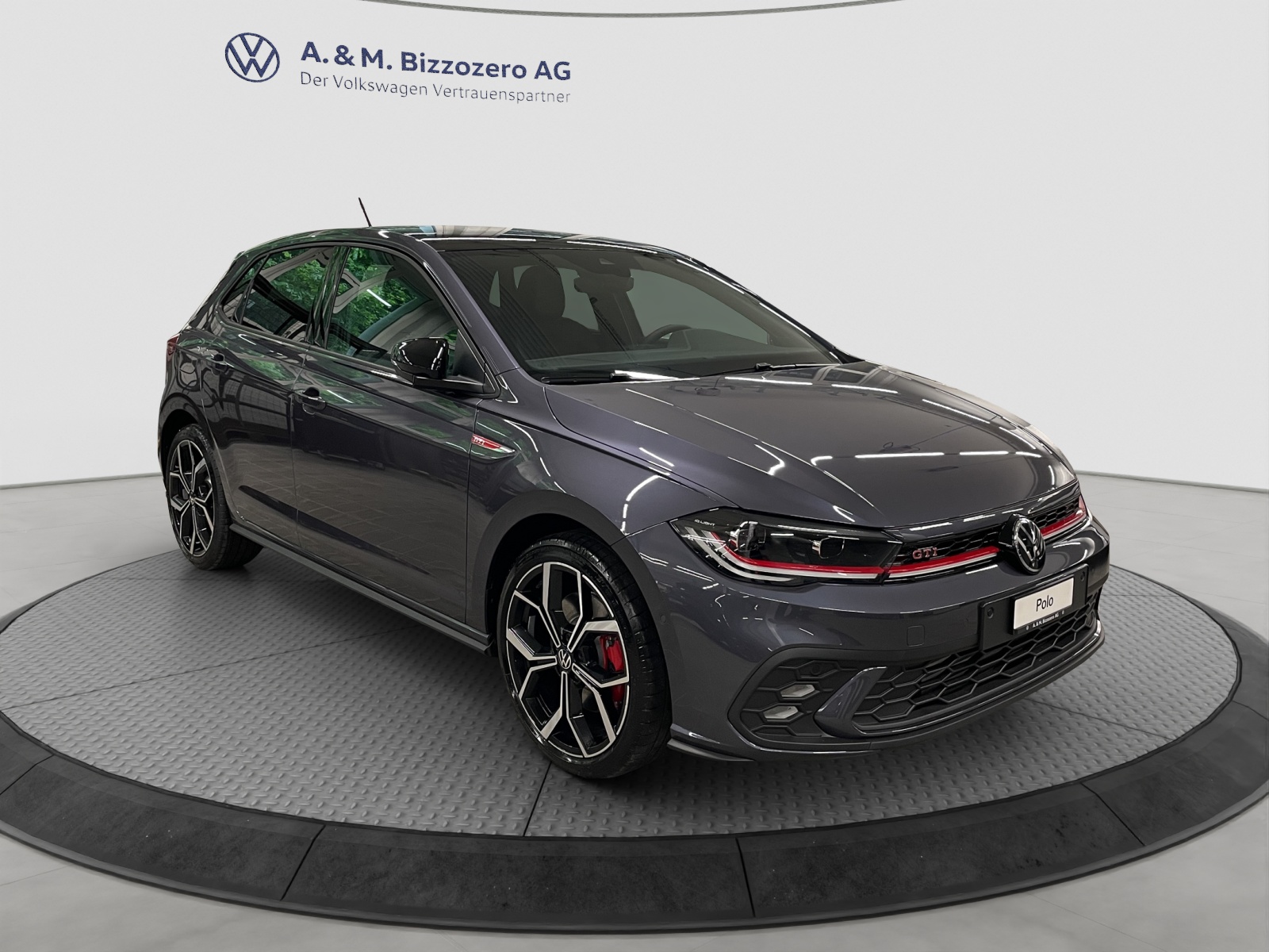 VW Polo 2.0 TSI GTI DSG-image-6
