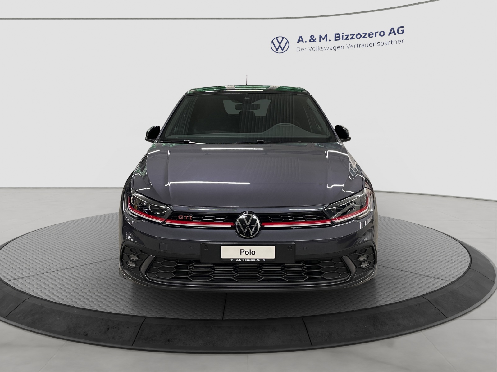 VW Polo 2.0 TSI GTI DSG-image-7
