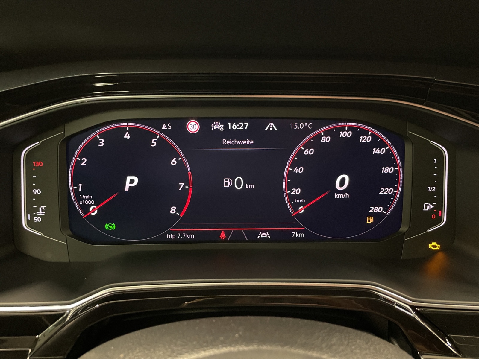 VW Polo 2.0 TSI GTI DSG-image-11