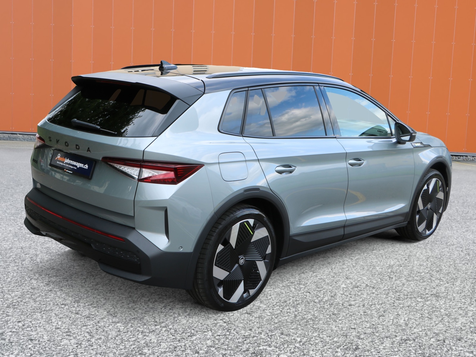 SKODA Elroq RS 4x4-showroom-element-2