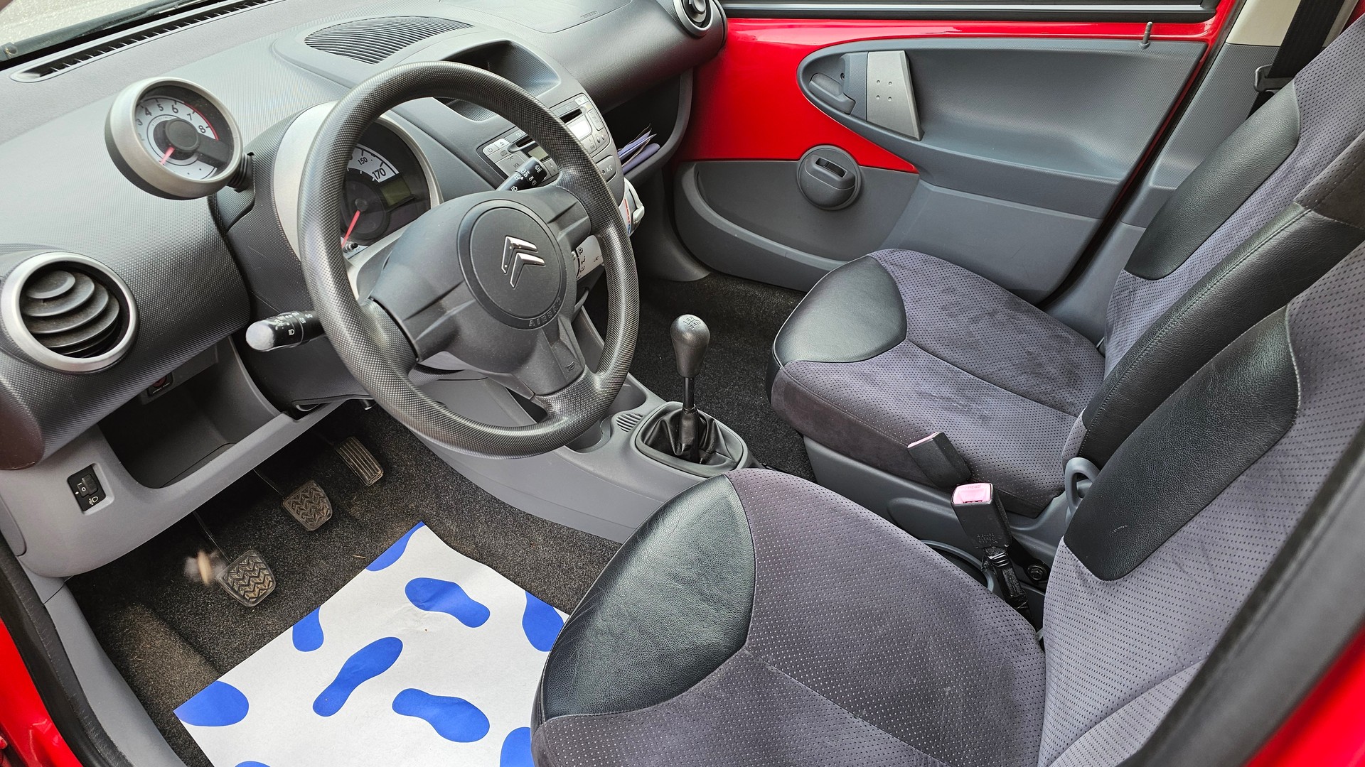 CITROEN C1 1.0i SX-image-9