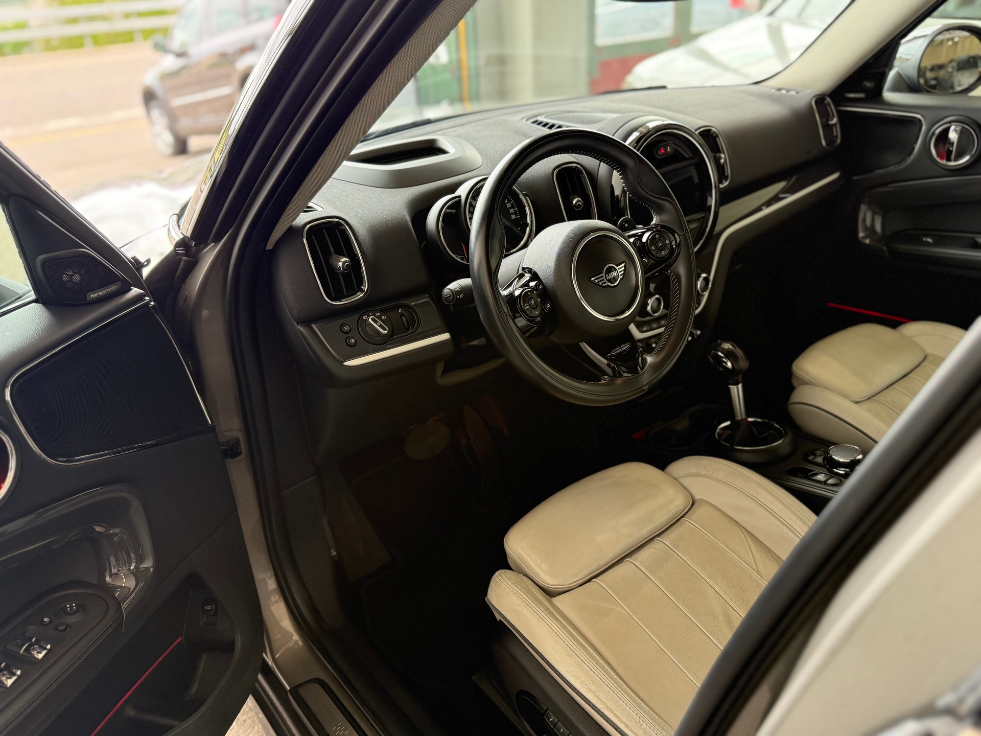 MINI Countryman Cooper S ALL4 Steptronic-image-6