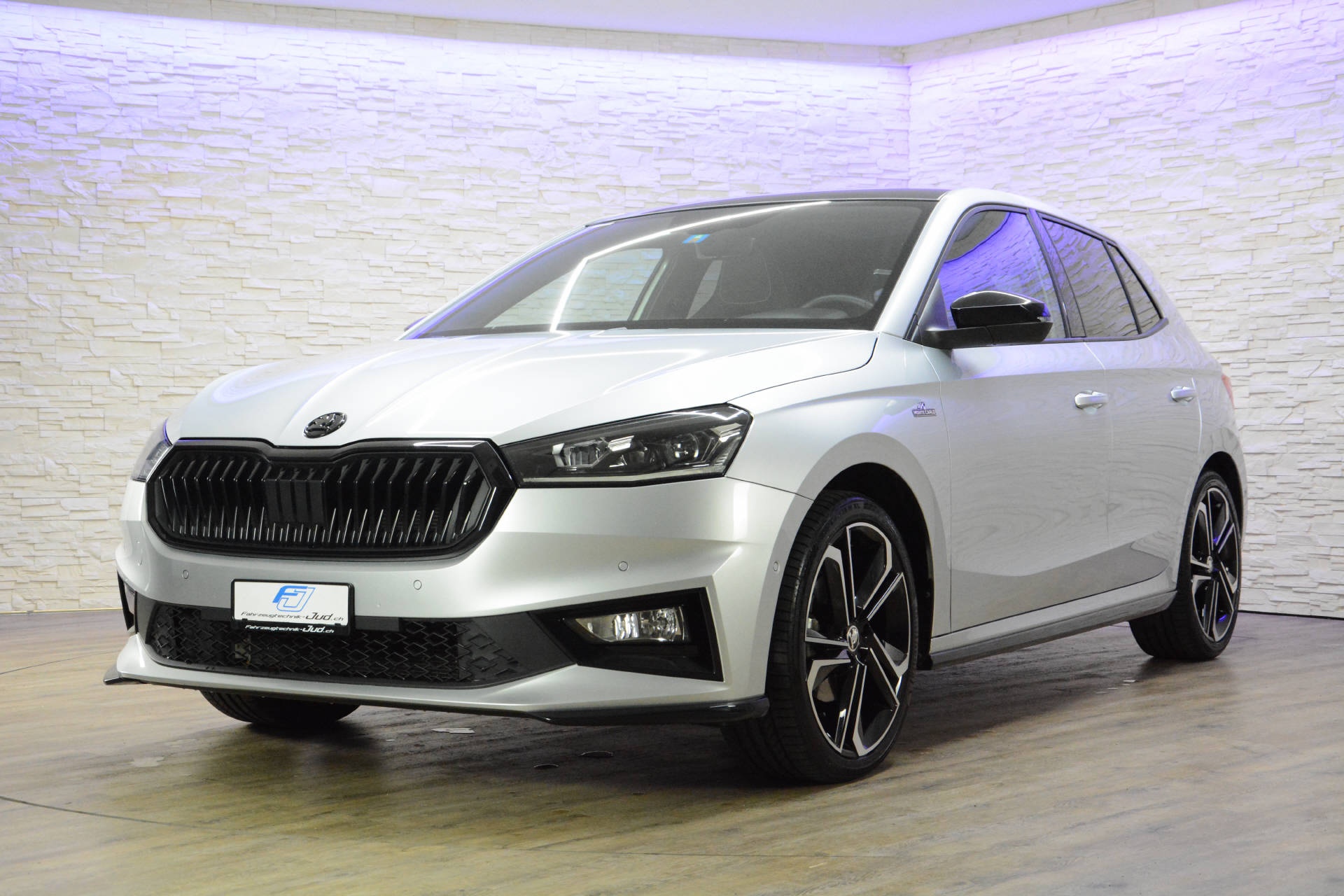SKODA Fabia 1.5 TSI Monte Carlo DSG-image-0