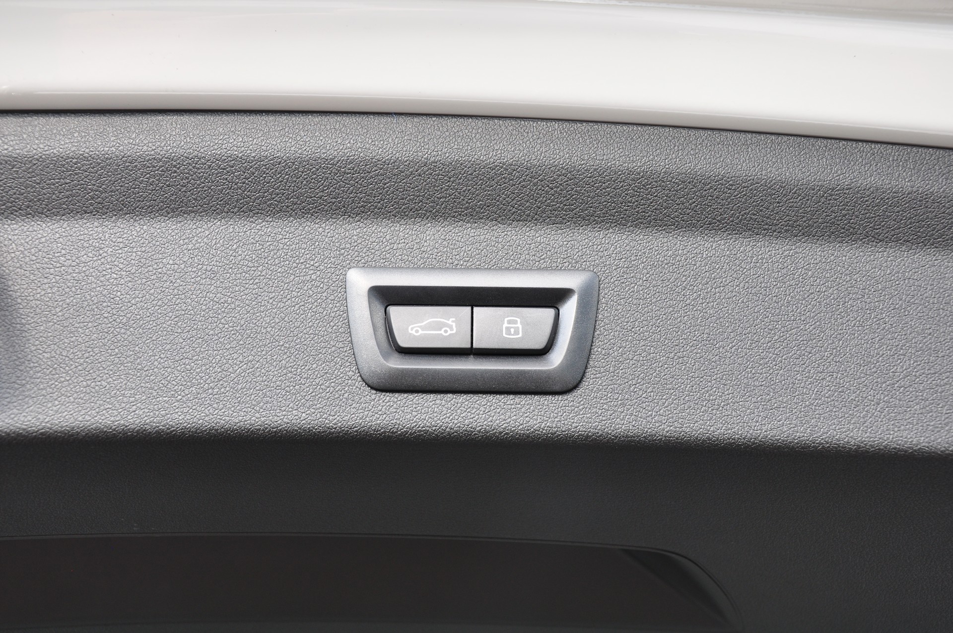 BMW 120 M Sport Pro Steptronic-image-13