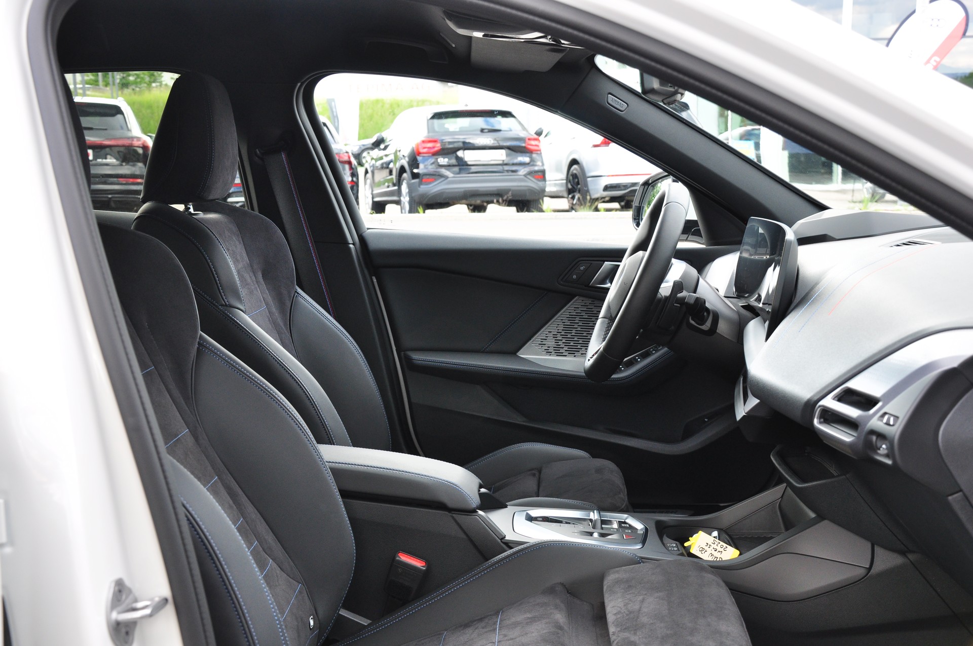 BMW 120 M Sport Pro Steptronic-image-18