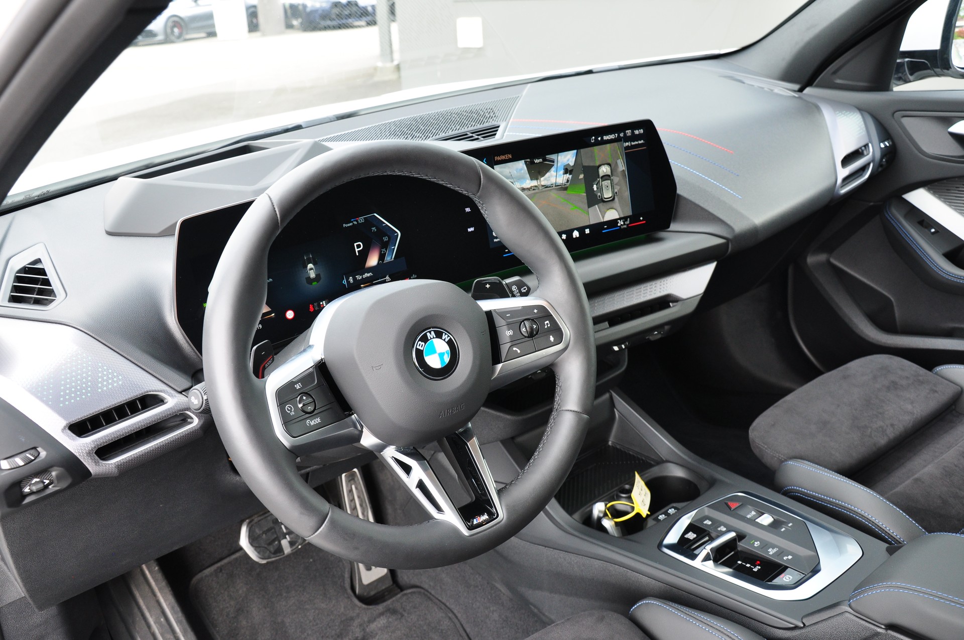 BMW 120 M Sport Pro Steptronic-image-16