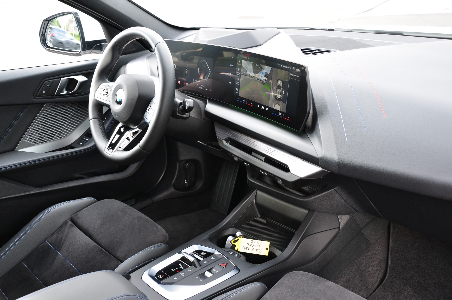 BMW 120 M Sport Pro Steptronic-image-19