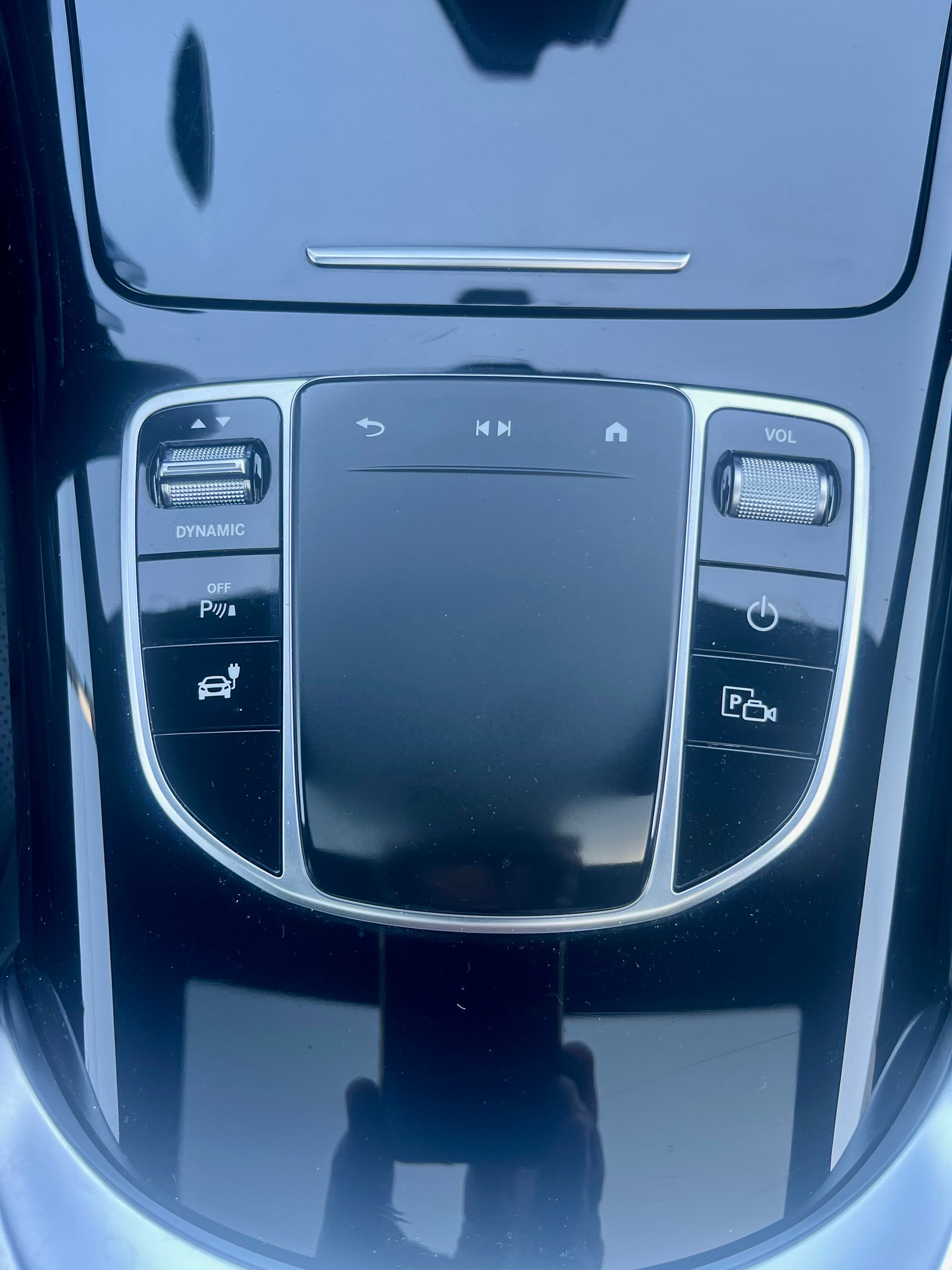 MERCEDES-BENZ EQC 400 AMG Line 4Matic-image-20