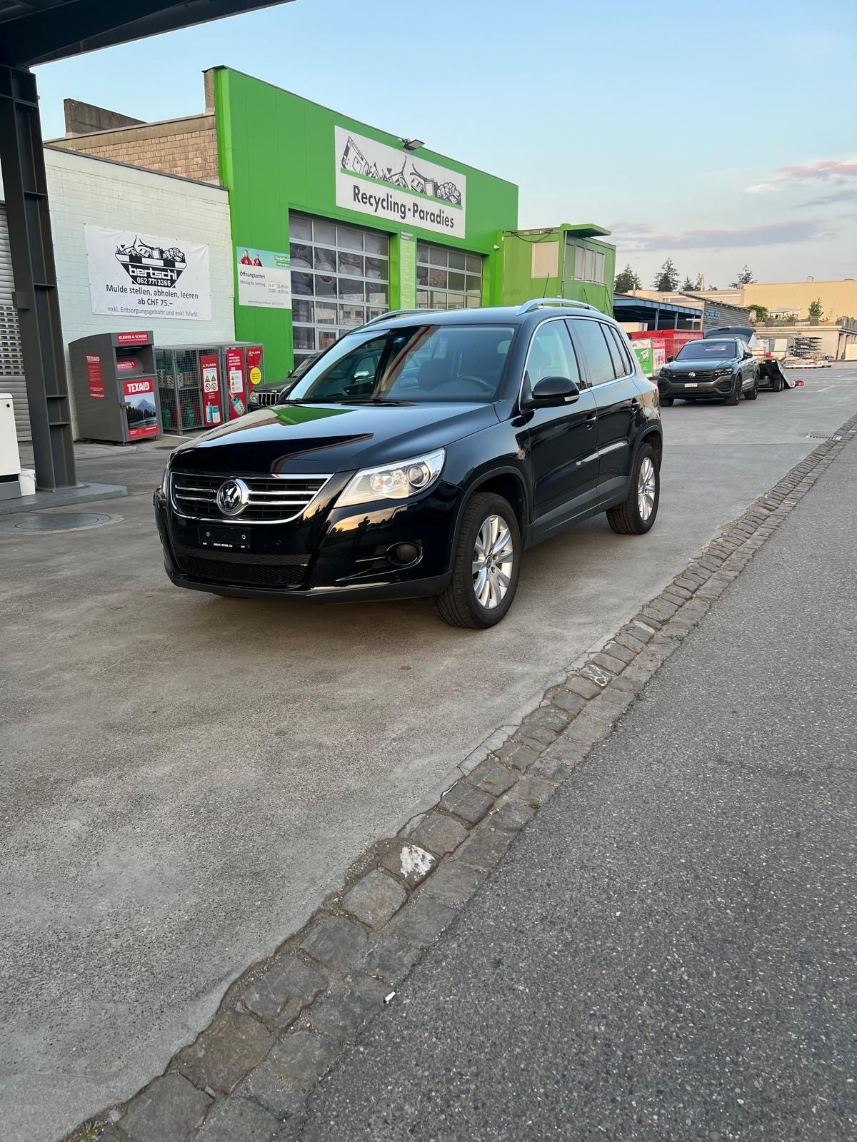 VW Tiguan 2.0 TSI Sport&Style-image-7