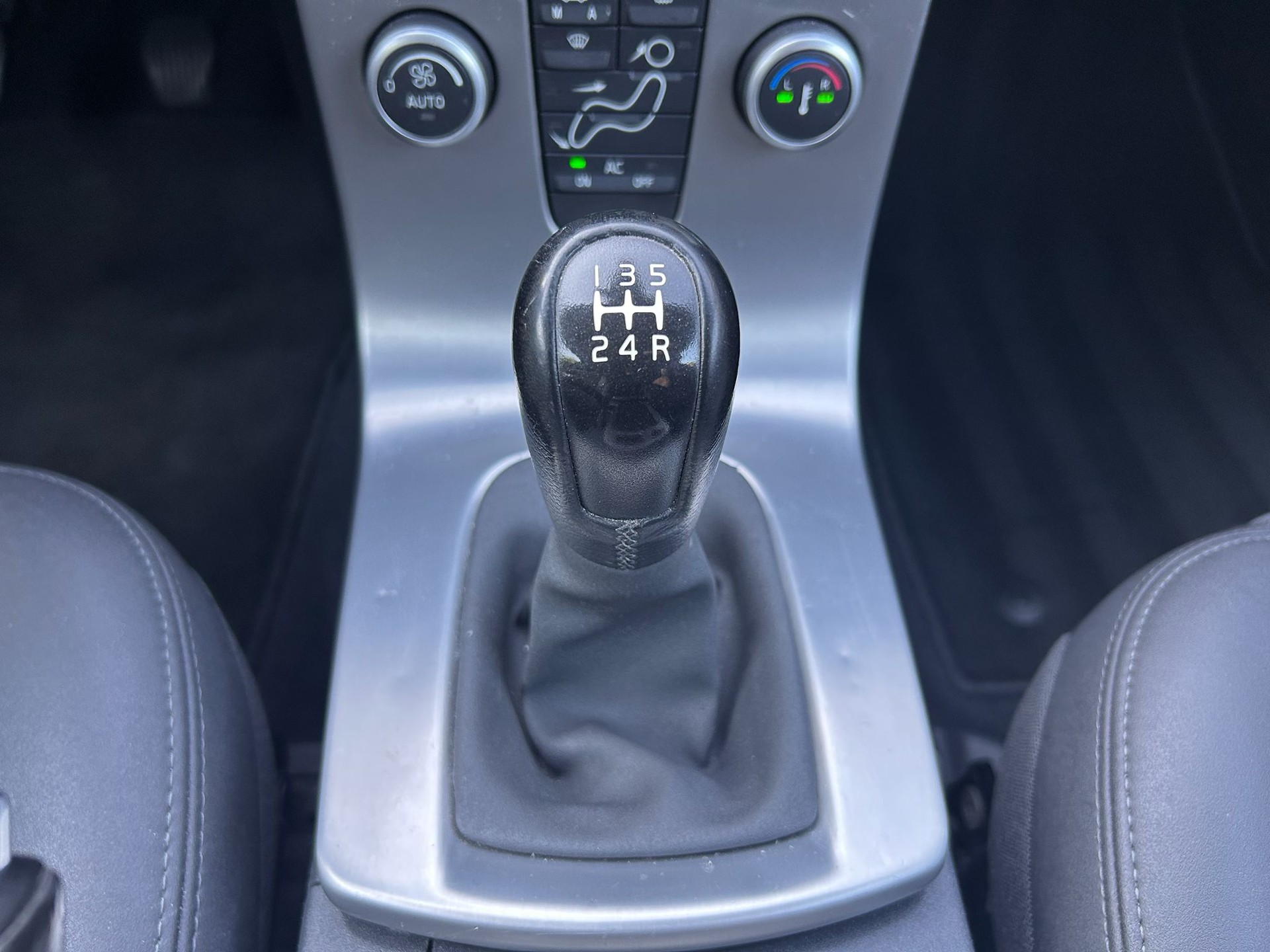 VOLVO C30 1.6D-image-20